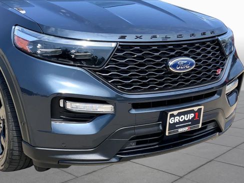 Used 2022 Ford Explorer ST w/ Equipment Group 401A AWD/4WD image 29