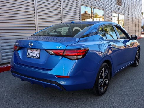 Used 2023 Nissan Sentra SV image 4