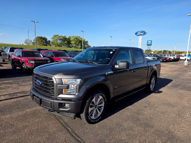 Used 2017 Ford F150 XL w/ Equipment Group 101A Mid AWD/4WD image 3