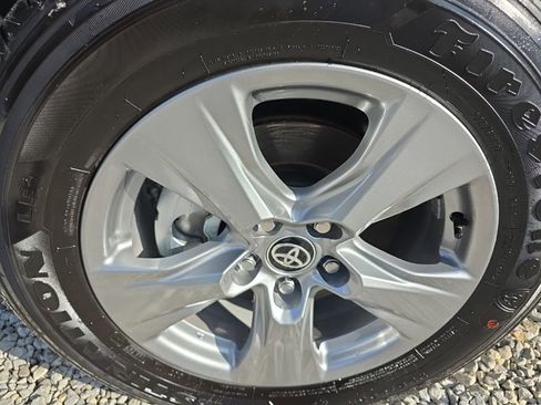 Certified 2025 Toyota RAV4 XLE image 10