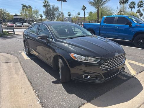 Used 2014 Ford Fusion Titanium image 4