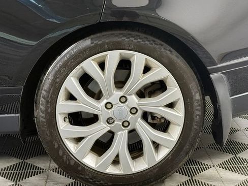 Used 2019 Land Rover Range Rover HSE AWD/4WD image 14