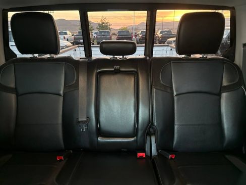 Used 2024 RAM 2500 Laramie AWD/4WD image 19