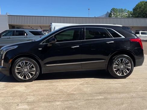 Used 2019 Cadillac XT5 Premium Luxury image 3