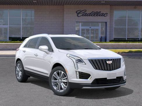 New 2026 Cadillac XT5 Premium Luxury w/ Driver Assist Package image 7