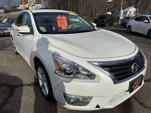 Used 2013 Nissan Altima 2.5 SV w/ 2.5SV Convenience Pkg image 14