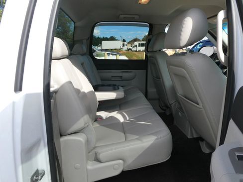 Used 2010 Chevrolet Silverado 1500 LT w/ Power Pack Plus image 25