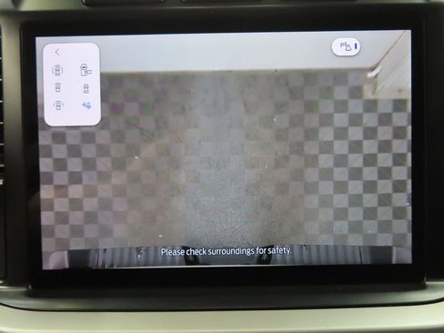 Used 2024 Ford F350 XLT w/ XLT Premium Package AWD/4WD image 17