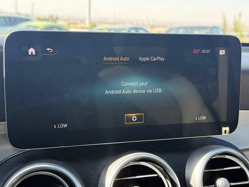 Used 2021 Mercedes-Benz GLC 300 4MATIC image 26