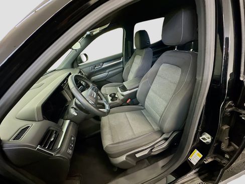 Used 2025 GMC Terrain Elevation image 13