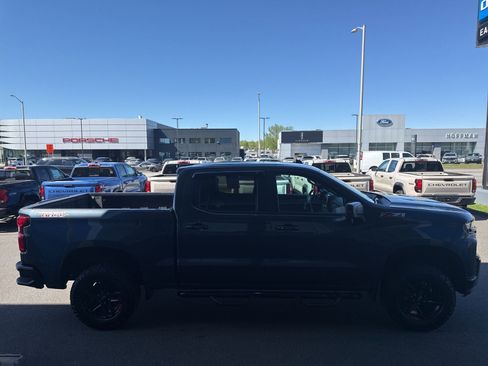 Used 2020 Chevrolet Silverado 1500 LT Trail Boss AWD/4WD image 5