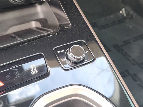 Used 2026 Audi A6 Premium Plus image 23