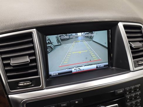 Used 2013 Mercedes-Benz ML 350 BlueTEC 4MATIC image 34