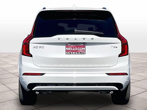 New 2026 Volvo XC90 T8 Ultra w/ Lounge Package image 6