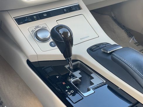 Used 2013 Lexus ES 350 w/ Luxury Pkg FWD image 28
