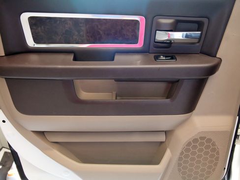 Used 2012 RAM 2500 Longhorn w/ Cold Weather Group image 43