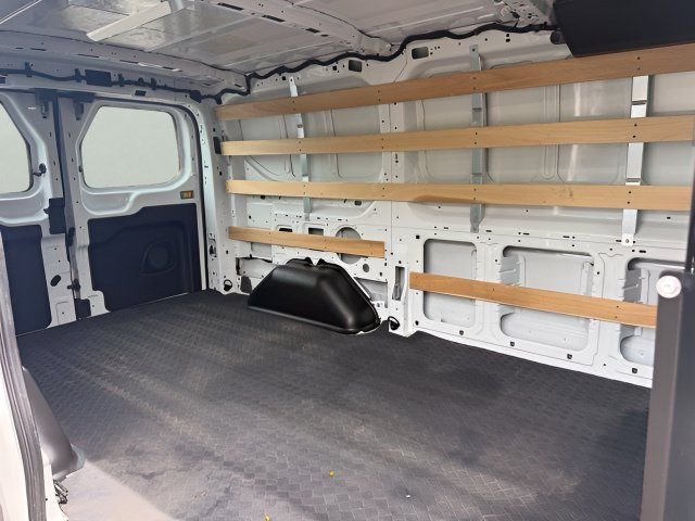 Used 2025 Ford Transit 250 Low Roof w/ Exterior Upgrade Package RWD image 8