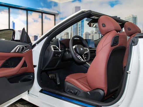 Used 2026 BMW 430i Convertible w/ M Sport Package image 15