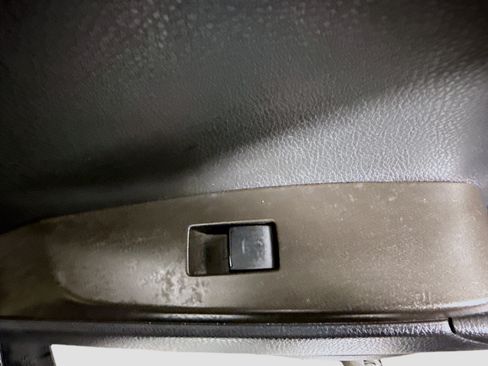Used 2023 Toyota Camry LE FWD image 30