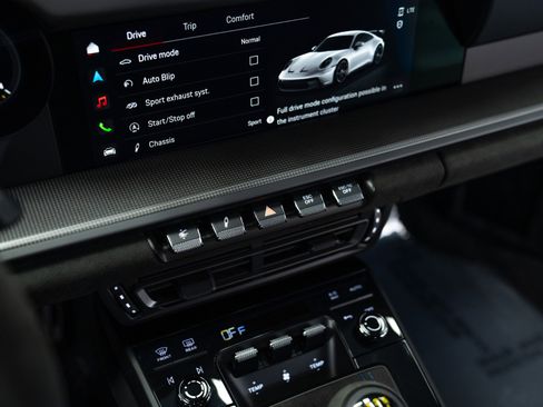 Used 2022 Porsche 911 GT3 image 27