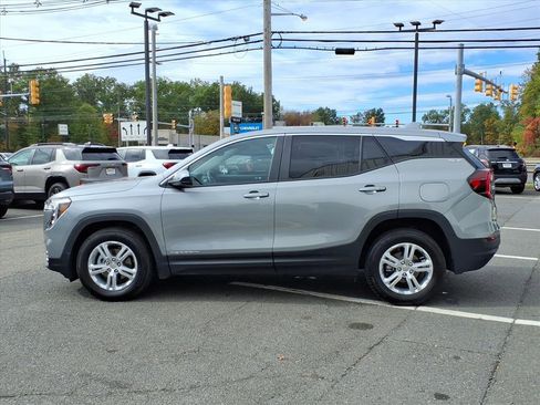 Certified 2024 GMC Terrain SLE image 4