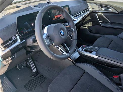 New 2026 BMW X1 xDrive28i w/ Technology Package AWD/4WD image 3