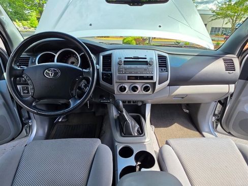 Used 2011 Toyota Tacoma 4x4 Double Cab w/ TRD Off-Road Pkg w/JBL Audio image 33