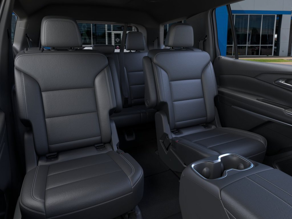New 2027 Chevrolet Traverse LT w/ Midnight/Sport Edition FWD image 17