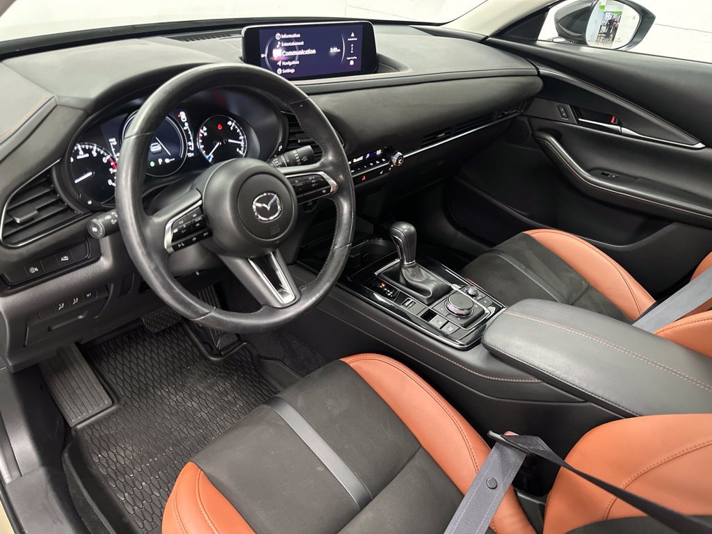 Certified 2024 MAZDA CX-30 Carbon AWD/4WD image 18