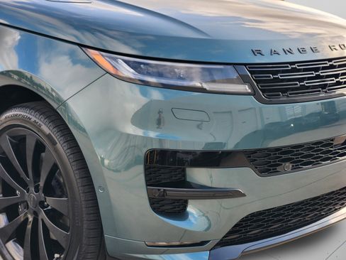 New 2026 Land Rover Range Rover Sport Dynamic SE AWD/4WD image 25