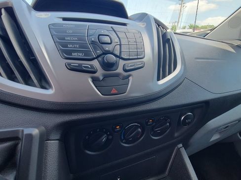 Used 2019 Ford Transit 350 XLT RWD image 24