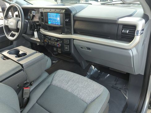 Used 2023 Ford F350 XLT AWD/4WD image 25