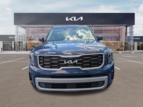 Certified 2025 Kia Telluride SX Prestige AWD/4WD image 7