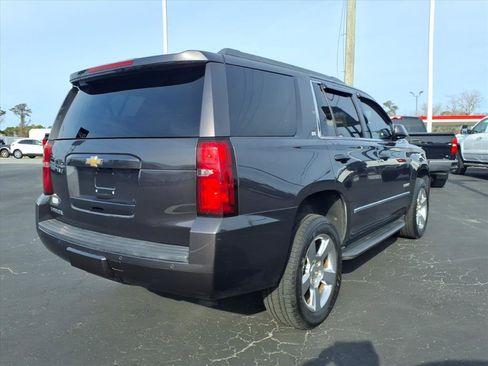 Used 2017 Chevrolet Tahoe LT image 2