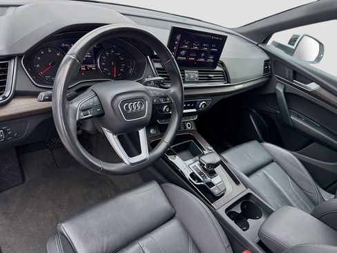 Used 2023 Audi Q5 2.0T Premium w/ Convenience Package AWD/4WD image 7