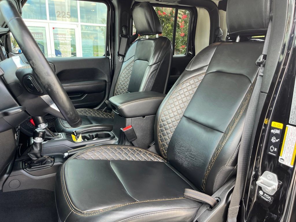 Used 2022 Jeep Gladiator Overland AWD/4WD image 5