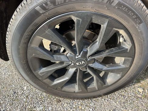 Used 2021 Kia Sorento SX image 12