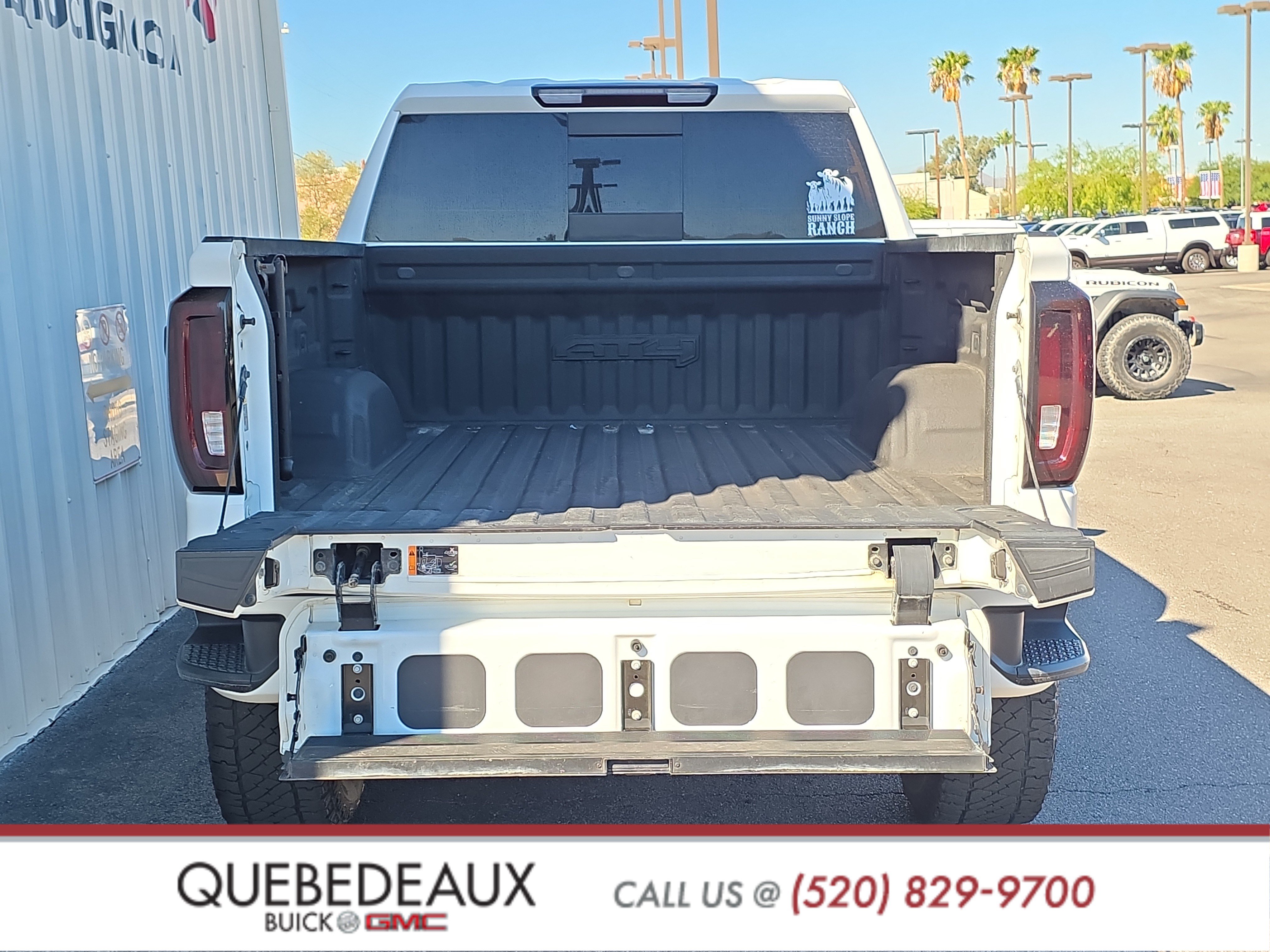 Used 2019 GMC Sierra 1500 AT4 w/ AT4 Premium Package AWD/4WD image 7