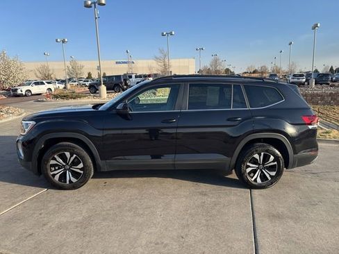 Used 2024 Volkswagen Atlas SE AWD/4WD image 5