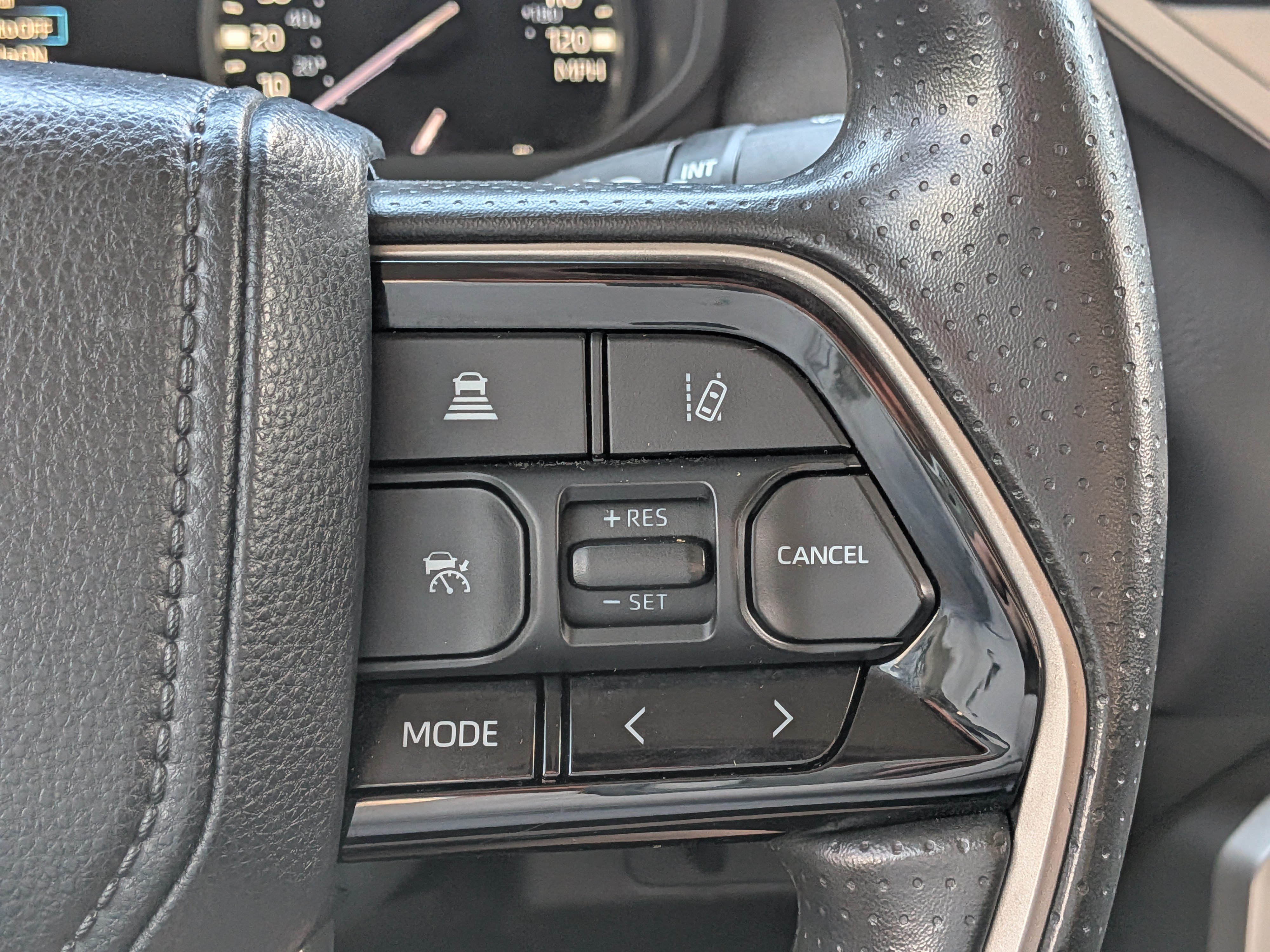 Used 2023 Toyota Tundra SR5 w/ SR5 Convenience Package AWD/4WD image 24