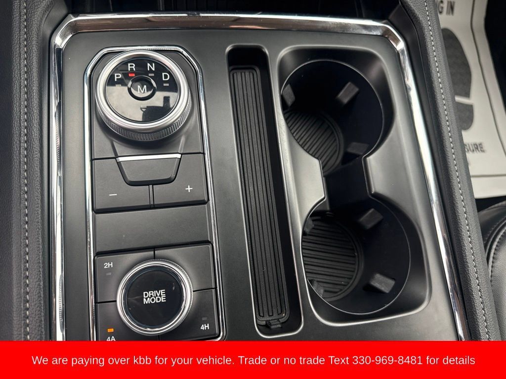 Used 2024 Ford Expedition XLT AWD/4WD image 16