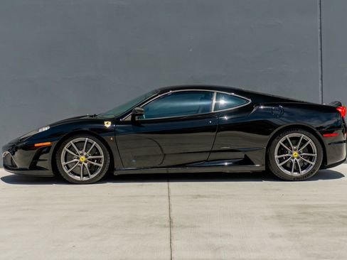 Used 2008 Ferrari F430 Scuderia RWD image 2