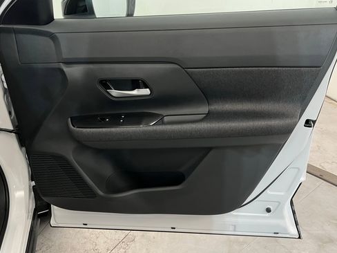 New 2026 Nissan Kicks SV w/ SV Premium Package image 23