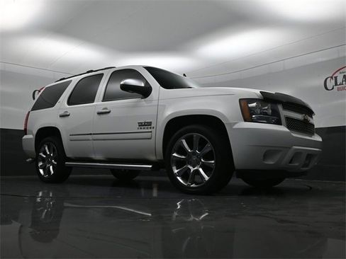 Used 2014 Chevrolet Tahoe LT w/ Texas Edition image 28