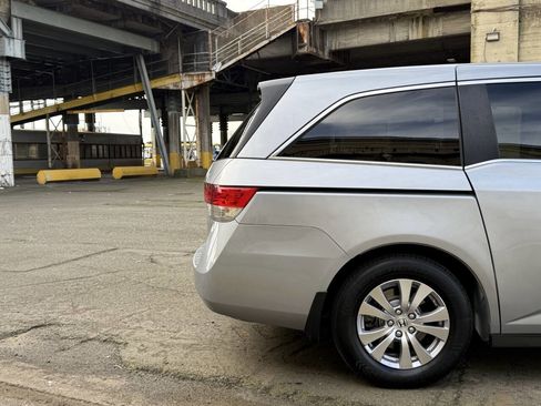 Used 2016 Honda Odyssey EX-L image 23