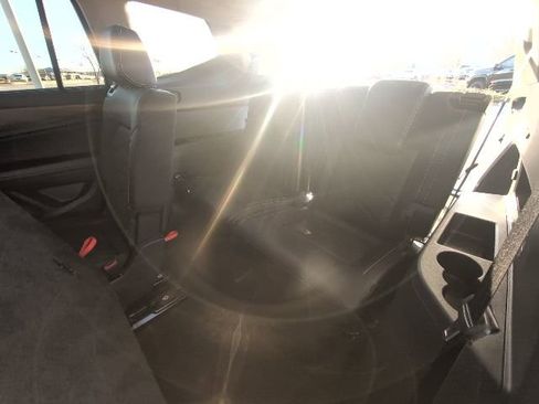 Used 2025 Volkswagen Atlas SE image 29