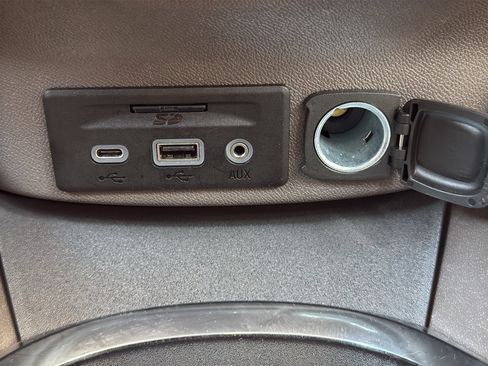 Used 2024 Chevrolet Malibu LT FWD image 32