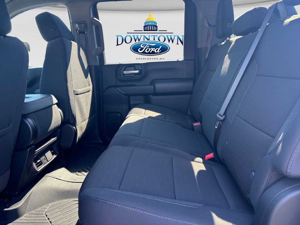 Used 2025 Chevrolet Silverado 2500 Custom w/ Custom Convenience Package AWD/4WD image 9