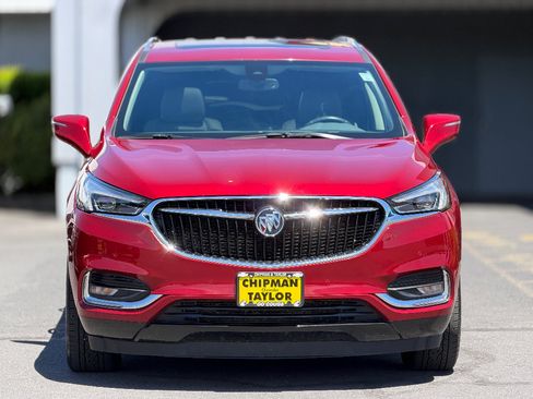 Used 2021 Buick Enclave Premium w/ Sun and Sites Package AWD/4WD image 19