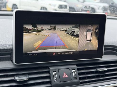 Used 2020 Audi Q5 Prestige w/ Prestige Package image 11